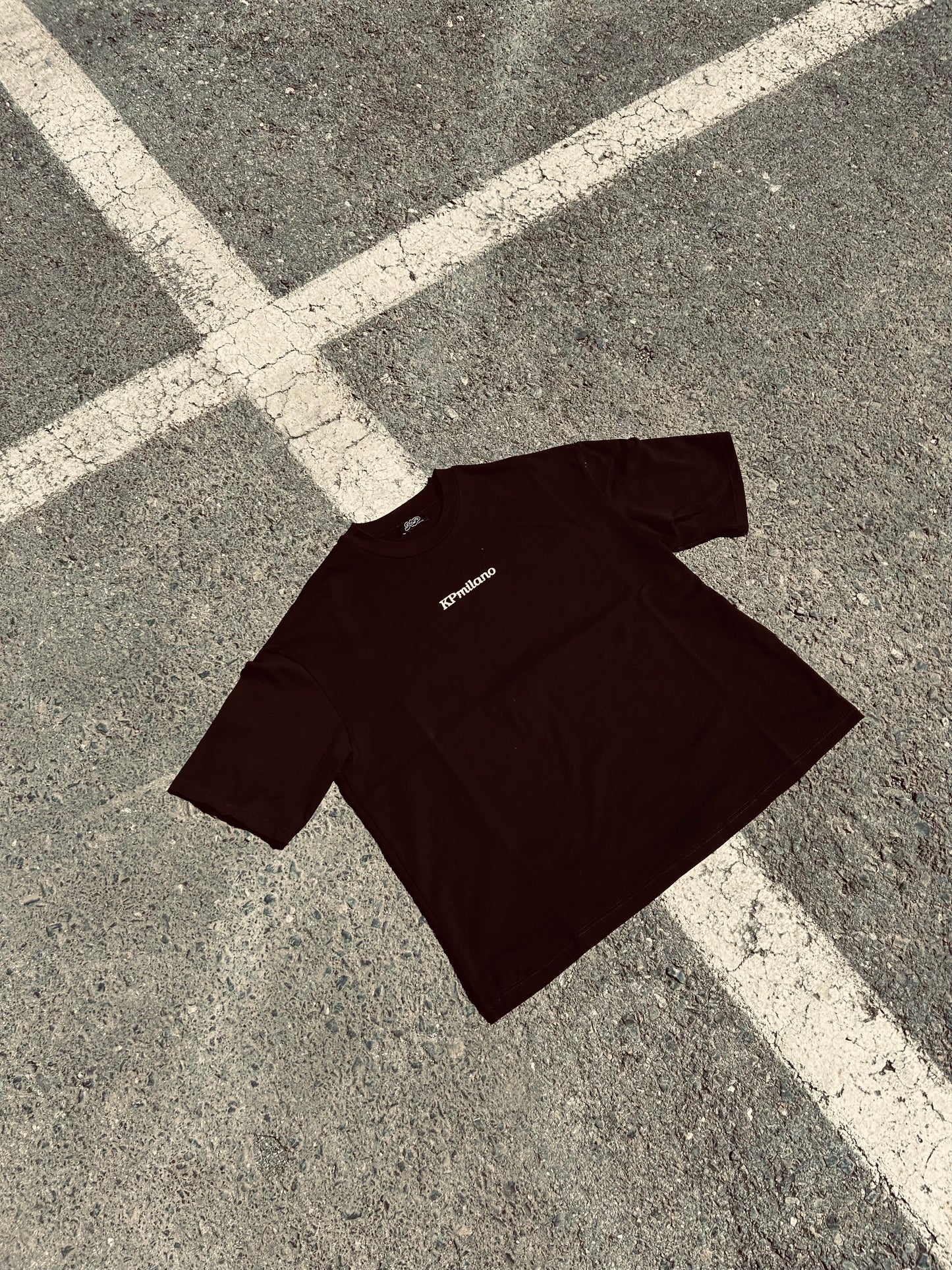 T-SHIRT BLACK “NICHE PRODUCT”